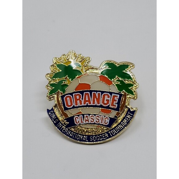 Orange Classic 2016 SOCCER Girls Int'l Tournament Annual Sports Pins Int'l New - Picture 5 of 6